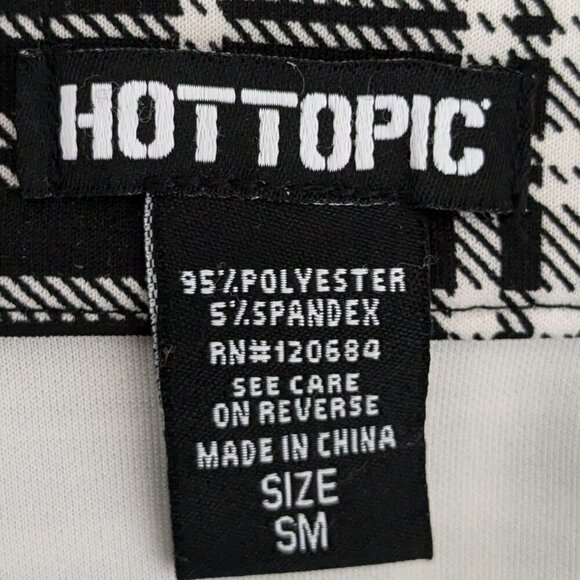HOT TOPIC Black & White Plaid Circle Flare Mini Skirt; Front Zipper; Size S - Picture 3 of 4